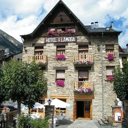 Hotel Lamoga Llavorsi Luaran gambar